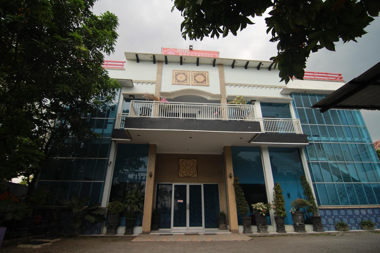 Hotel Boegenviel Syariah Lamongan Exterior foto